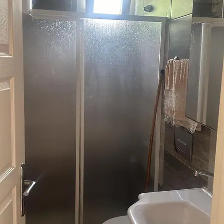 Ela Ela شقة